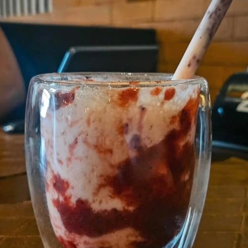SHAKE PROTEICO DE MORANGO