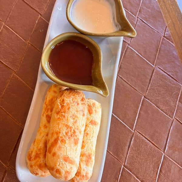 Palitos de Pão de Queijo