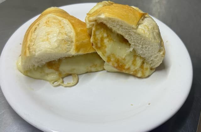 QUEIJO QUENTE