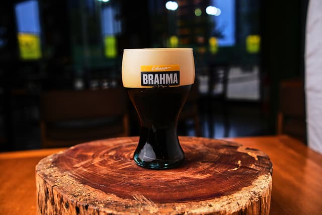 Chopp Brahma Black