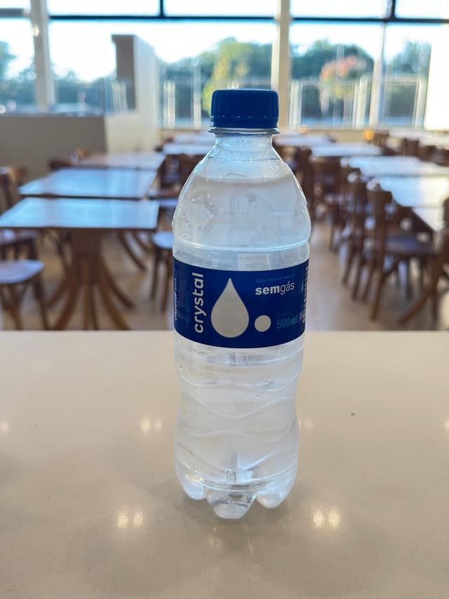 AGUA SEM GÁS CRYSTAL